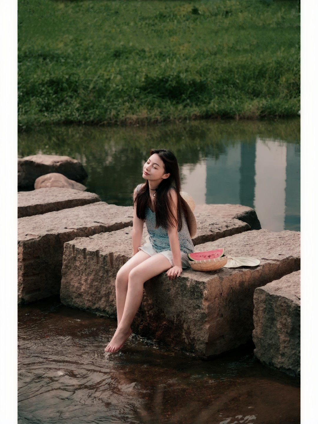 Riverside portrait result with shaded reference style.